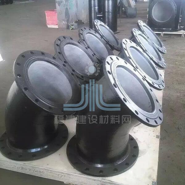 球墨雙盤45度彎頭